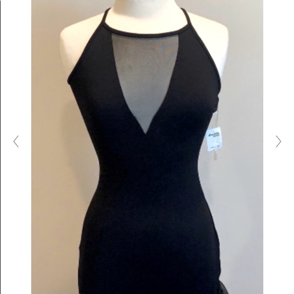 Black bodycon cocktail dress